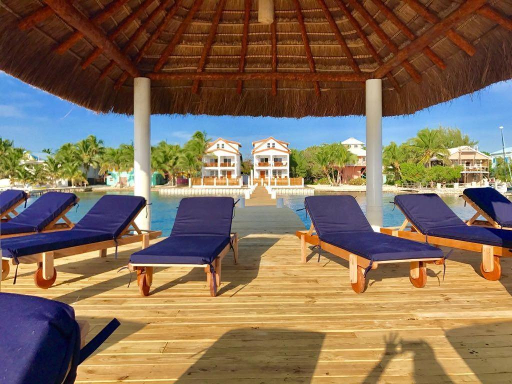 Velento Partial Ocean View Penthouse #7 Villa Caye Caulker Exteriör bild